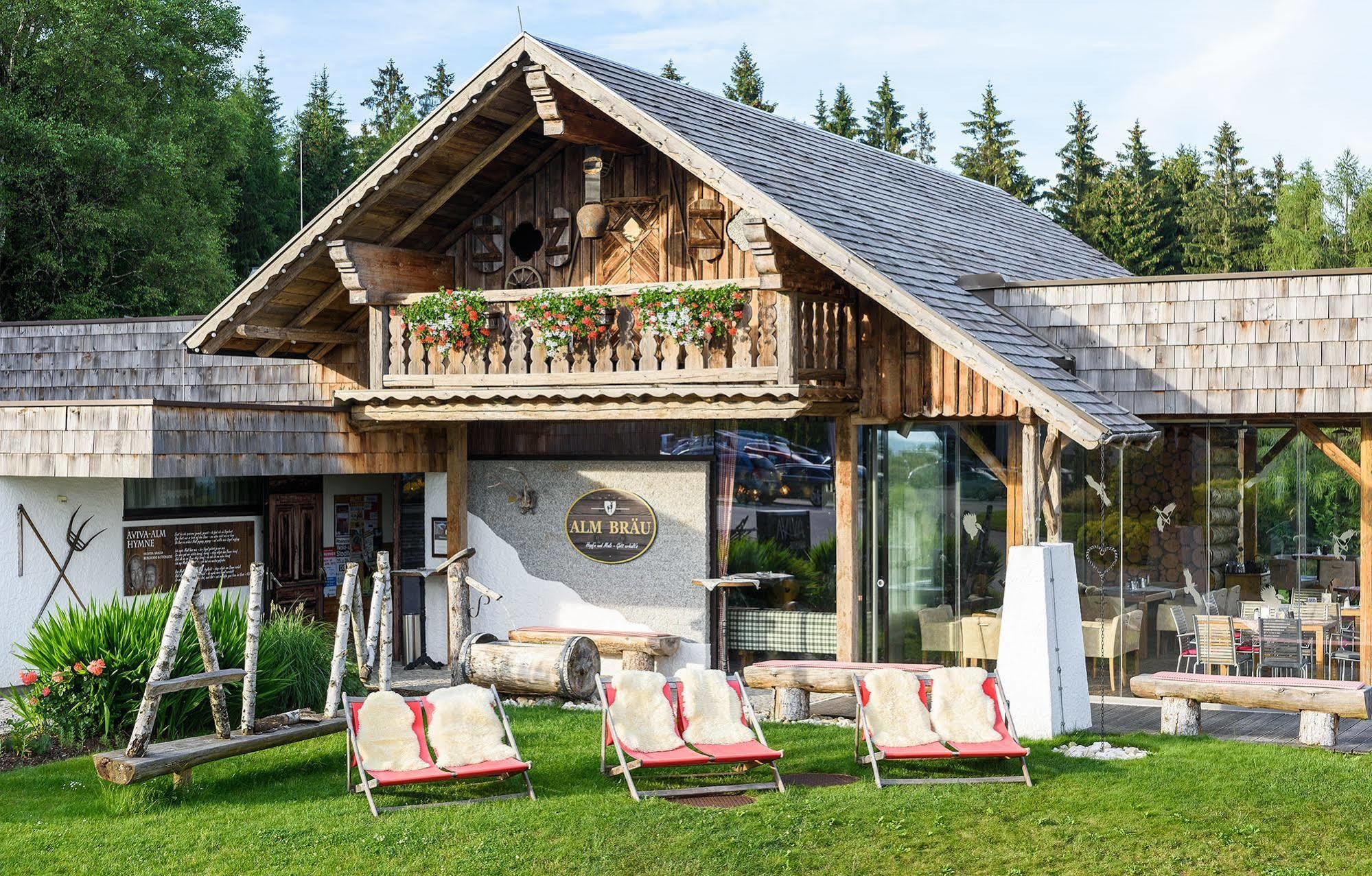 Hotel Aviva Superior Make Friends Sankt Stefan Zewnętrze zdjęcie